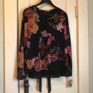 🎉3 for $15 Layered blouse